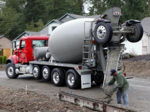 Mack Granite Mixer 2002 года